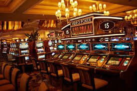 Pengalaman bermain Live Casino dan Taruhan Olahraga di aplikasi mobile CRC99 yang responsif dan cepat